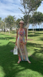 Bethenny Frankel feet photo thumbnail