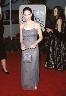 Jodie Foster feet photo thumbnail