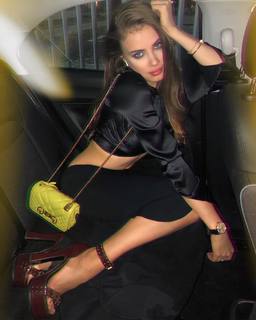 Xenia Tchoumitcheva feet photo thumbnail