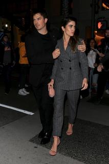 Nikki Reed feet photo thumbnail