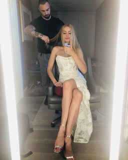 Petra Nemcova feet photo thumbnail