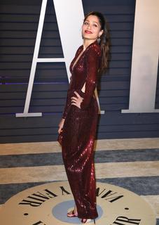 Freida Pinto feet photo thumbnail