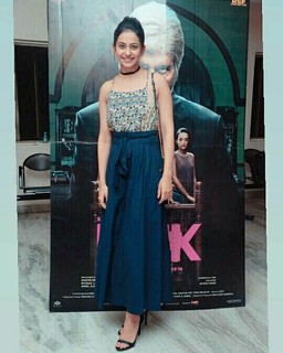 Rakul Preet Singh feet photo thumbnail