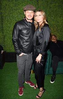 Ellen Pompeo feet photo thumbnail