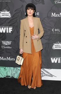 Rumer Willis feet photo thumbnail