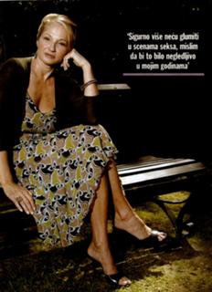 Ellen Barkin feet photo 3