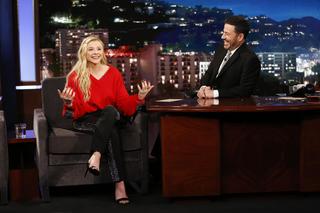 Chloë Grace Moretz feet photo thumbnail
