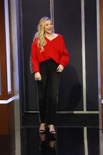 Chloë Grace Moretz feet photo thumbnail