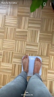 Nabilla Benattia feet photo thumbnail