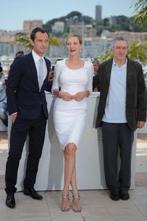 Uma Thurman feet photo thumbnail