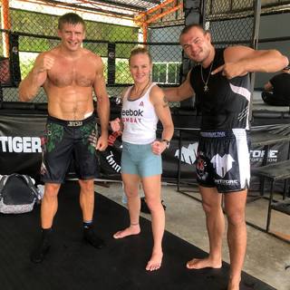 Valentina Shevchenko feet photo thumbnail