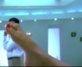 Shriya Saran feet photo thumbnail