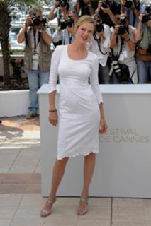 Uma Thurman feet photo thumbnail