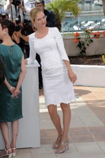 Uma Thurman feet photo thumbnail