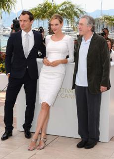 Uma Thurman feet photo thumbnail