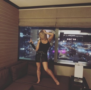 Paige VanZant feet photo thumbnail