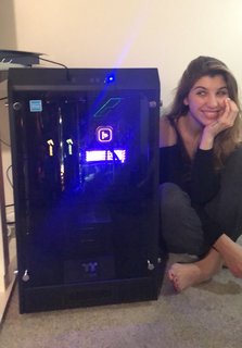 FrivolousFox ASMR feet photo 2