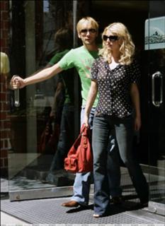 Jessica Simpson feet photo thumbnail