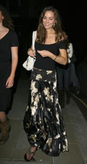 Catherine Princess of Wales feet photo thumbnail