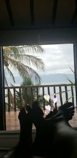 Lívia Andrade feet photo thumbnail