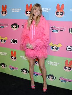 Heidi Klum feet photo thumbnail