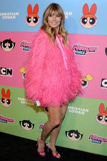 Heidi Klum feet photo thumbnail