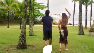 Deborah Secco feet photo thumbnail