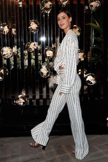 Lena Meyer-Landrut feet photo thumbnail