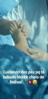 Lívia Andrade feet photo thumbnail