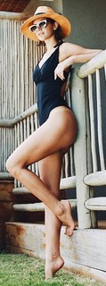 Bruna Marquezine feet photo thumbnail