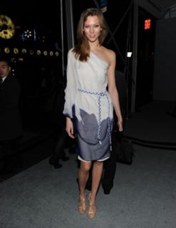 Karlie Kloss feet photo thumbnail