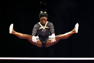 Simone Biles feet photo thumbnail