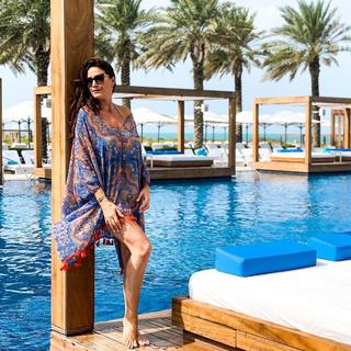 Lisa Snowdon feet photo thumbnail