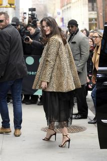 Keira Knightley feet photo thumbnail