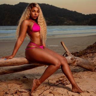 Ashanti feet photo thumbnail