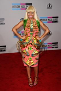 Nicki Minaj feet photo thumbnail