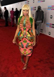 Nicki Minaj feet photo thumbnail