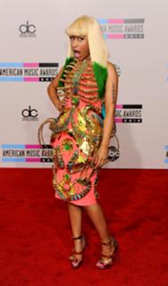 Nicki Minaj feet photo thumbnail
