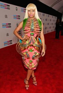 Nicki Minaj feet photo thumbnail