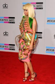 Nicki Minaj feet photo thumbnail