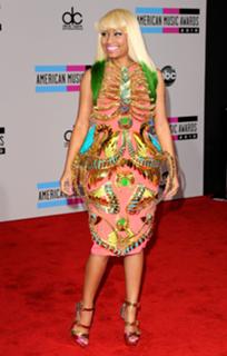 Nicki Minaj feet photo thumbnail