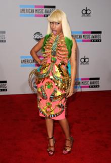 Nicki Minaj feet photo thumbnail