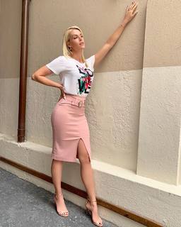 Ana Hickmann feet photo thumbnail