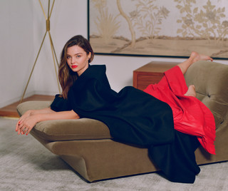 Miranda Kerr feet photo thumbnail