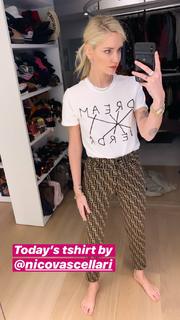 Chiara Ferragni feet photo thumbnail