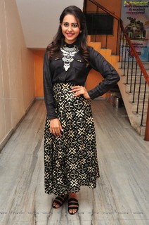Rakul Preet Singh feet photo thumbnail