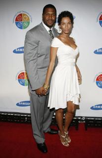 Nicole Murphy feet photo thumbnail