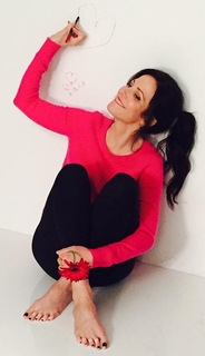 Mary-Louise Parker feet photo thumbnail