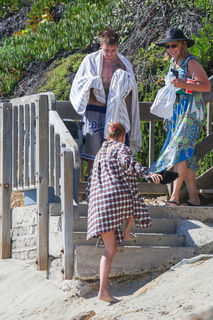 Hailey Bieber feet photo thumbnail