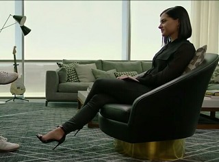 Megan Olivi feet photo thumbnail